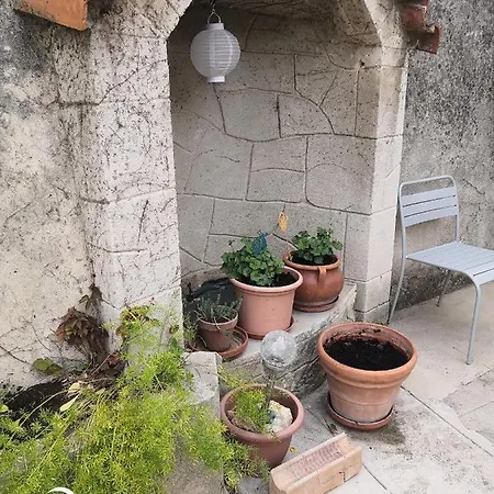 Appartement Au Coeur De Avec Jardin *